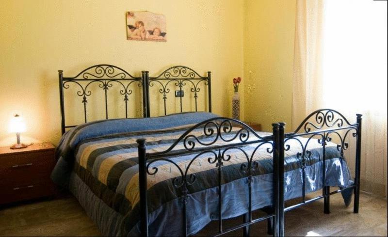 B&B Mare Nostrum Catona Di Reggio Calabria Habitación foto