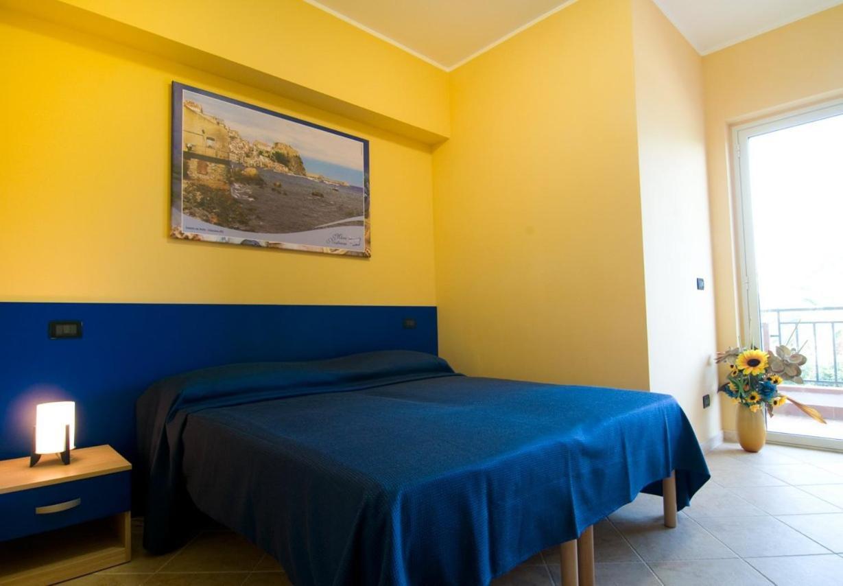 B&B Mare Nostrum Catona Di Reggio Calabria Habitación foto